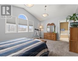 1301 CORONATION DRIVE - 21