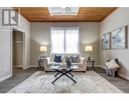 12 CAVENDISH CRESCENT - 12