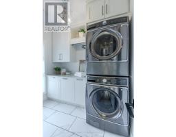 7 VALLEYVIEW CRESCENT - 32