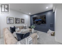 7 VALLEYVIEW CRESCENT - 34