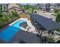 7 VALLEYVIEW CRESCENT - 38