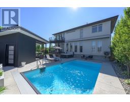 7 VALLEYVIEW CRESCENT - 45