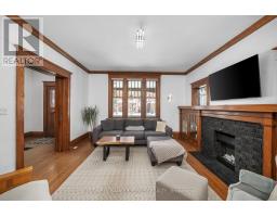 27 BELGRAVE AVENUE - 8