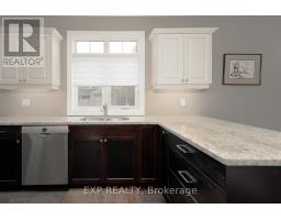 30 - 4700 HAMILTON ROAD - 7