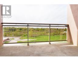 907 - 860 COMMISSIONERS ROAD E - 11