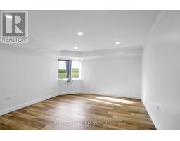 907 - 860 COMMISSIONERS ROAD E - 16