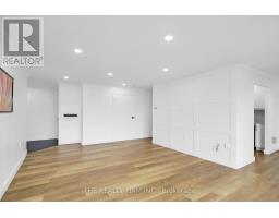 907 - 860 COMMISSIONERS ROAD E - 9