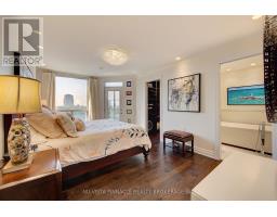 1203 - 250 PALL MALL STREET - 11