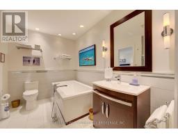 1203 - 250 PALL MALL STREET - 7