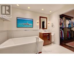 1203 - 250 PALL MALL STREET - 9