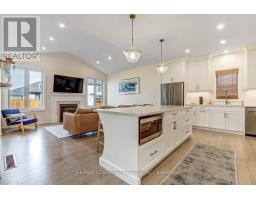 8 REDHAVEN LANE - 10