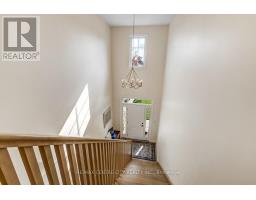 8 REDHAVEN LANE - 18