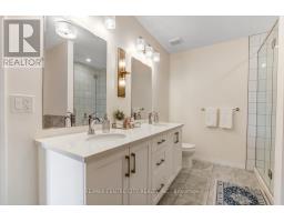 8 REDHAVEN LANE - 22