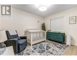 8 REDHAVEN LANE - 24