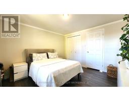 E - 143 WELLESLEY CRESCENT - 22