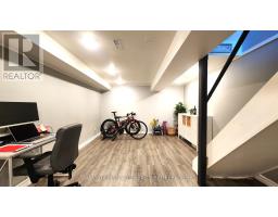 E - 143 WELLESLEY CRESCENT - 28