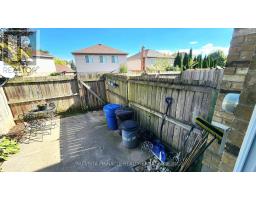 E - 143 WELLESLEY CRESCENT - 38