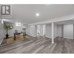 149 JASPER CRESCENT - 11