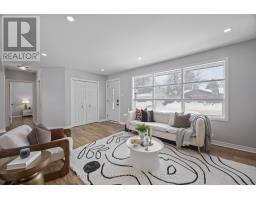 149 JASPER CRESCENT - 4