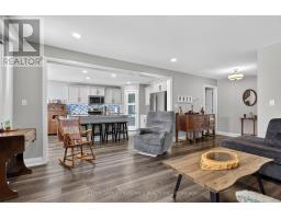 150 GILMOUR DRIVE - 13