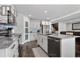 150 GILMOUR DRIVE - 17