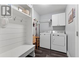 150 GILMOUR DRIVE - 23