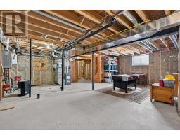 150 GILMOUR DRIVE - 36