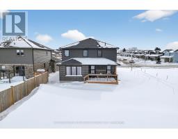 150 GILMOUR DRIVE - 44