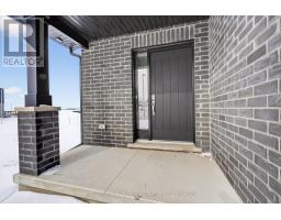 150 GILMOUR DRIVE - 5