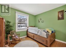 548 GRIFFITH STREET - 20