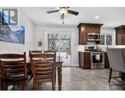 548 GRIFFITH STREET - 9