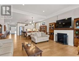 23 ELLIOT STREET - 15