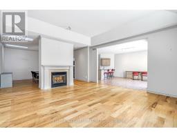 61 - 1040 RIVERSIDE DRIVE - 10