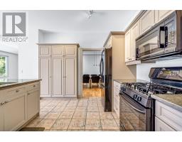 61 - 1040 RIVERSIDE DRIVE - 23