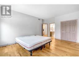 61 - 1040 RIVERSIDE DRIVE - 26