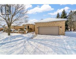 61 - 1040 RIVERSIDE DRIVE - 3