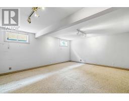 61 - 1040 RIVERSIDE DRIVE - 36