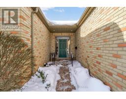 61 - 1040 RIVERSIDE DRIVE - 4