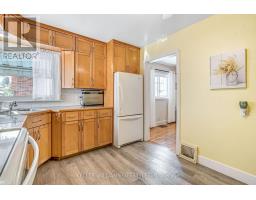 15 DOULTON STREET - 14