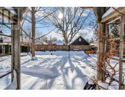 15 DOULTON STREET - 38