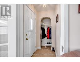 15 DOULTON STREET - 4