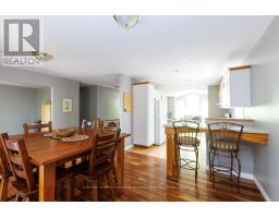 581 HARRIS CIRCLE - 14