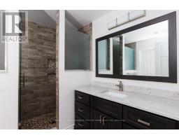 581 HARRIS CIRCLE - 16