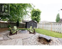 581 HARRIS CIRCLE - 36