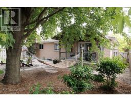 581 HARRIS CIRCLE - 41