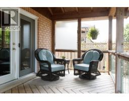 581 HARRIS CIRCLE - 42