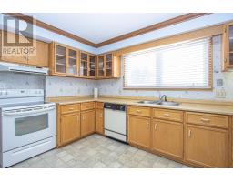 9077 PETTY STREET - 7