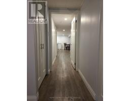 193 ARLINGTON CRESCENT - 10