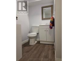 193 ARLINGTON CRESCENT - 12