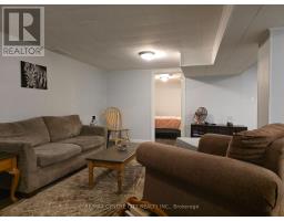 193 ARLINGTON CRESCENT - 14